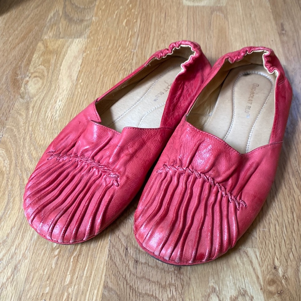 Red Chocolat Blue flats size 7